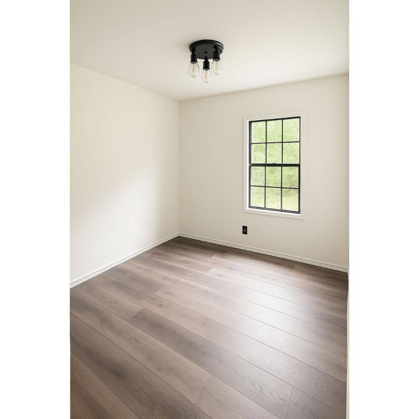 Building Photo - 2069 Tart Dr