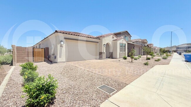 Foto del edificio - 5336 W Rainwater Dr