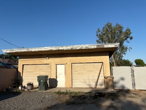 Building Photo - 720 Olive Ave
