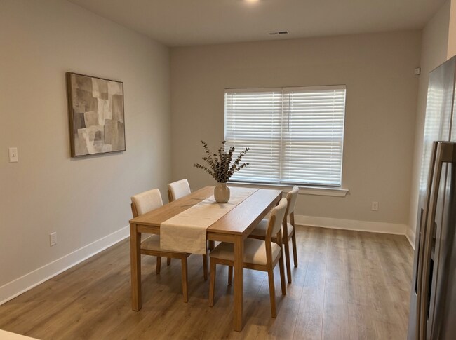 Building Photo - 213 Hannaway Cir