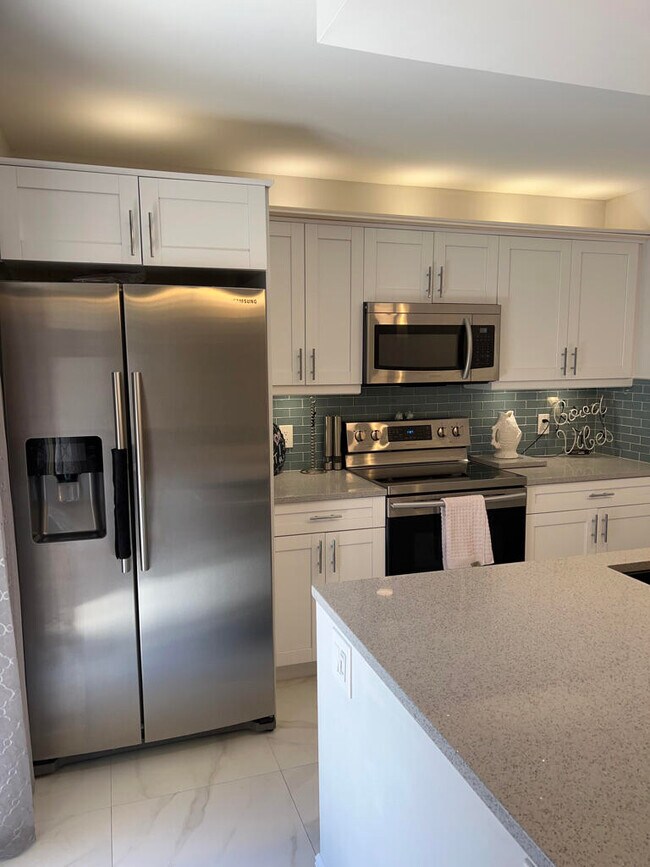 Foto del edificio - 2101 21st Ln