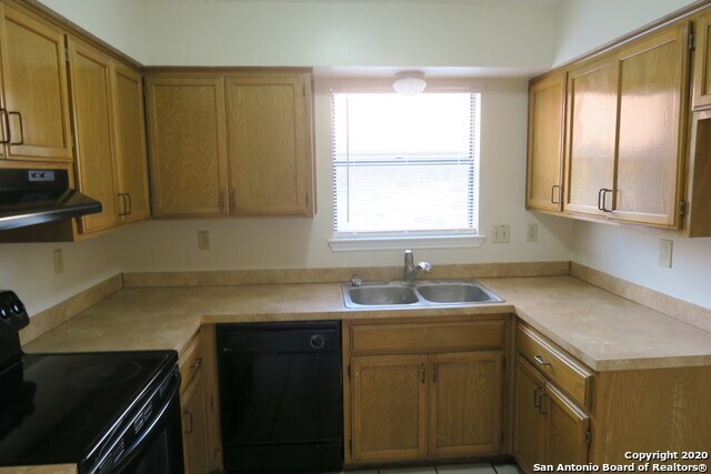 Building Photo - 8722 Welles-Harbor