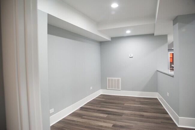 Foto del edificio - 4151 W Washington Blvd