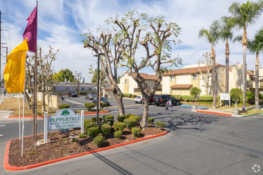 PepperTree Place Apartment Homes