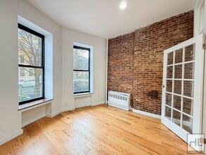 Building Photo - BEDFORD AVENUE / 1-Bed 1-Bath
