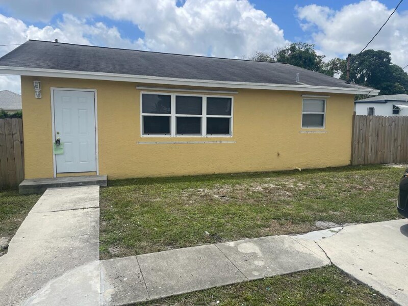 749 W 7th St, Riviera Beach, FL 33404 House Rental in Riviera Beach
