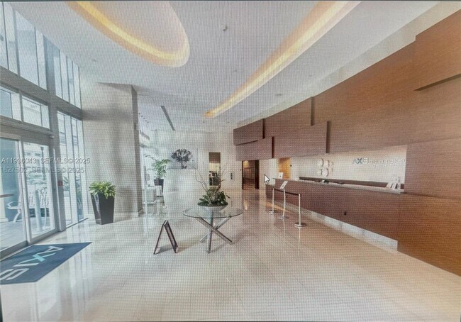 Foto del edificio - 1111 SW 1st St