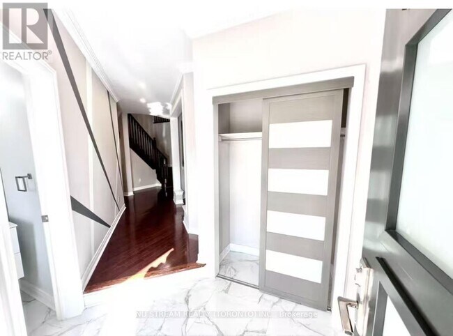 Building Photo - 85 Patti McCulloch Way