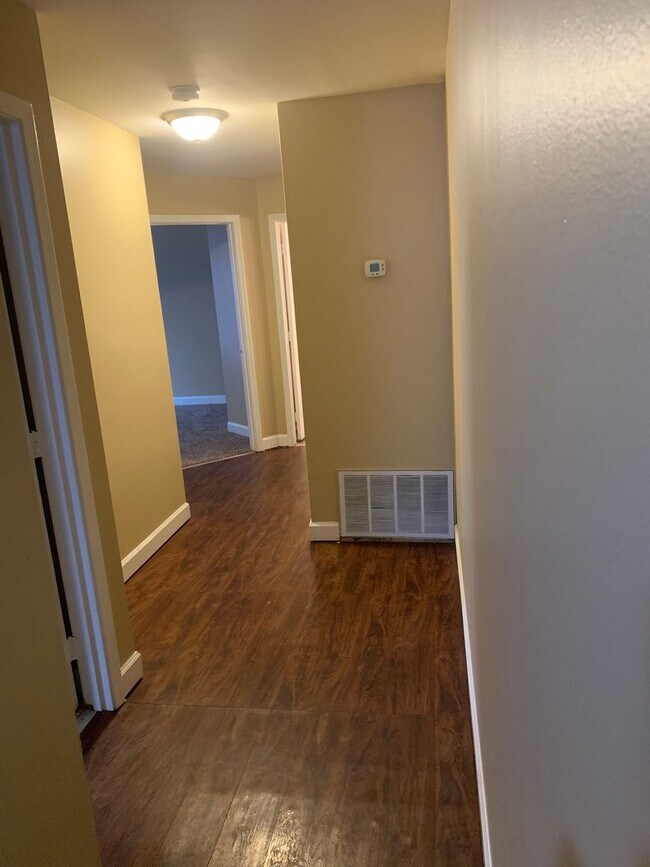 Foto del edificio - 3 bed/1 bath Old Louisville