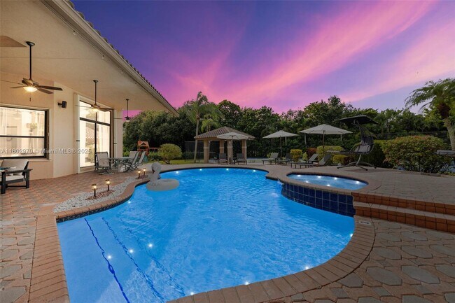 Foto del edificio - 11613 NW 5th St