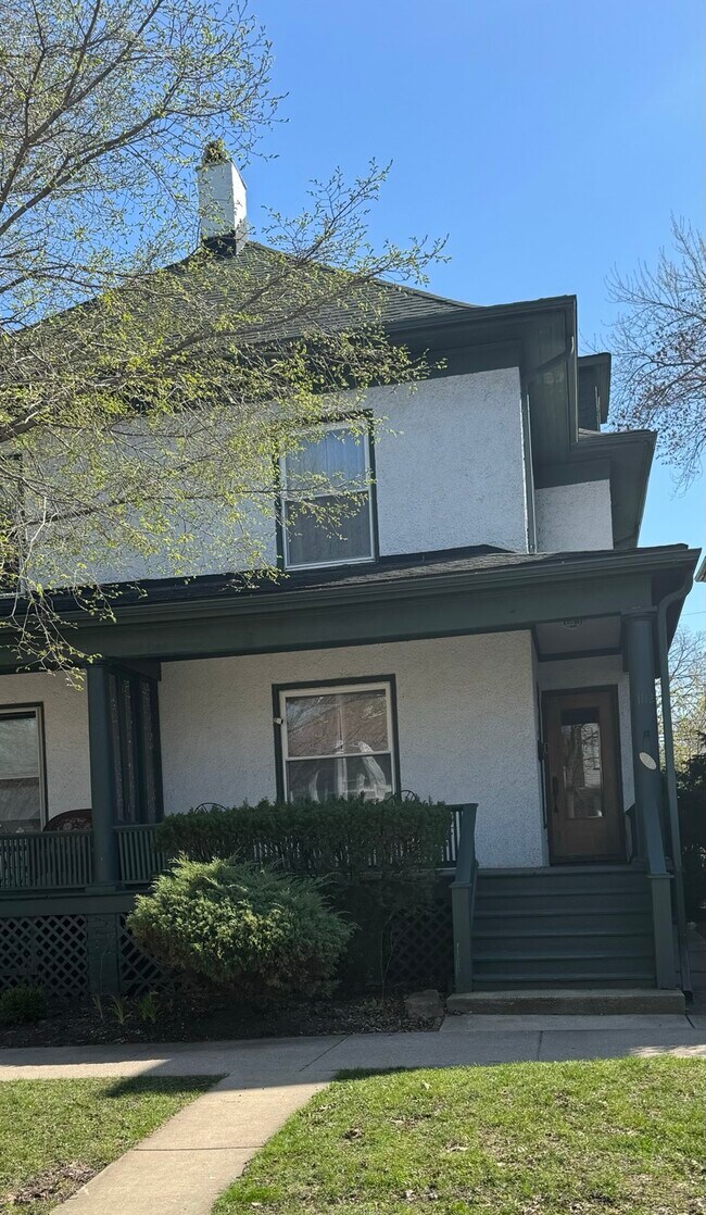 Building Photo - 1112 Foster St