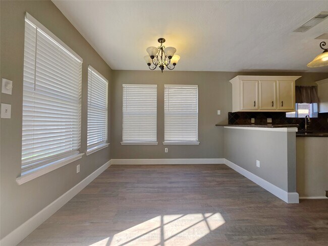 Foto del edificio - 23527 Cansfield Way