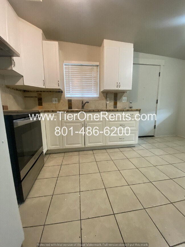 Photo - This property offers a NO DEPOSIT option available for qualified renters! Apartment