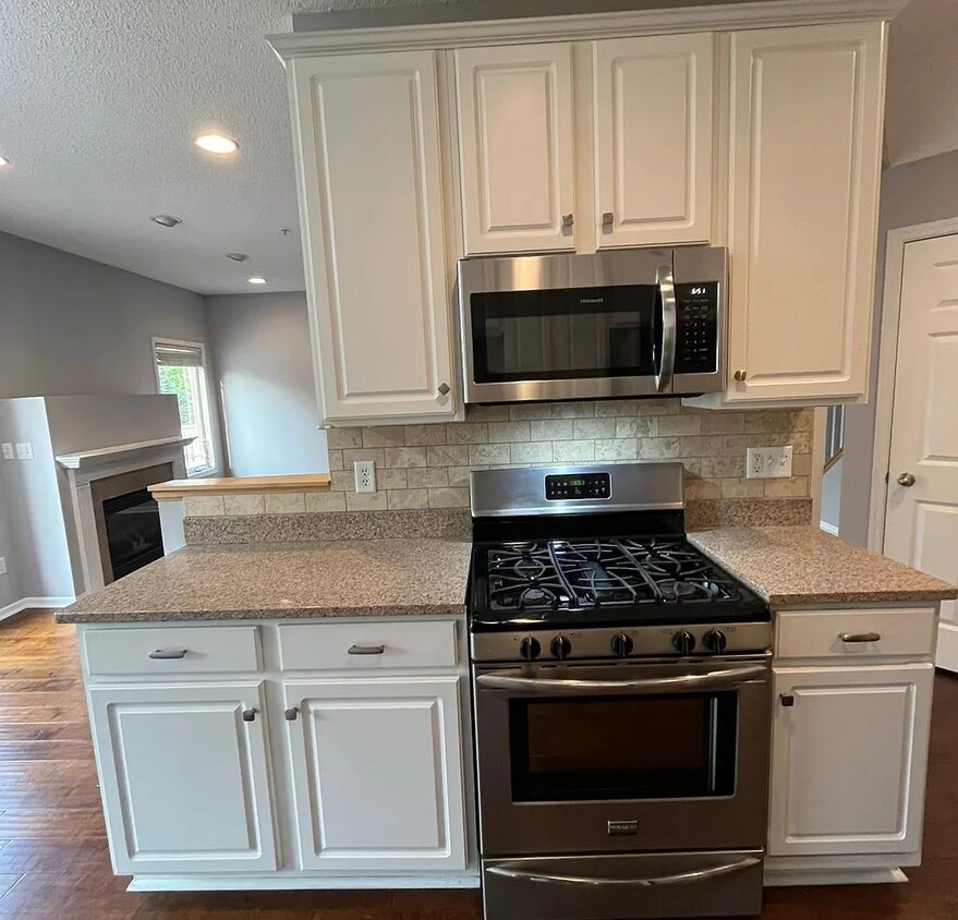 Foto principal - 15578 Crab Apple Ln