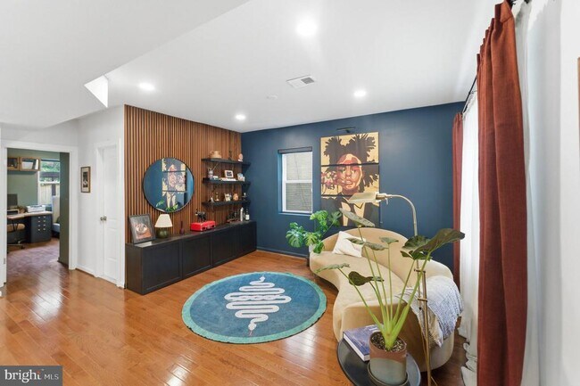 Foto del edificio - 517 Lebaum St SE
