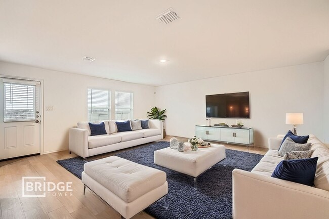 Building Photo - 6574 Runaway Row