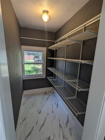 Building Photo - 4526 Reiger Ave