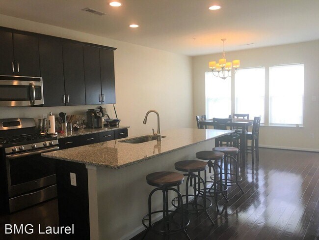 Foto del edificio - 3 br, 2.5 bath House - 1121 Red Hawk Way