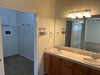 Foto del edificio - 628 W Venice Ln