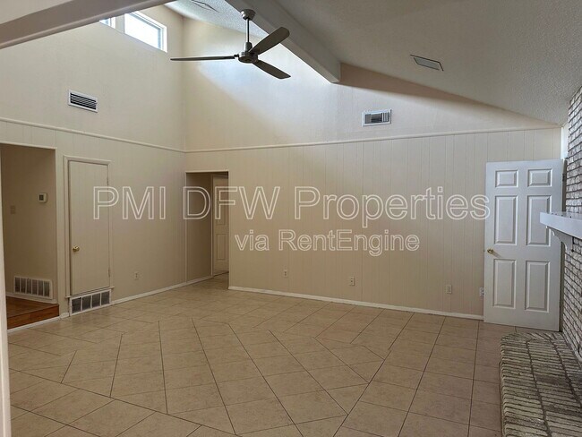 Foto del edificio - 5209 Pensacola Dr