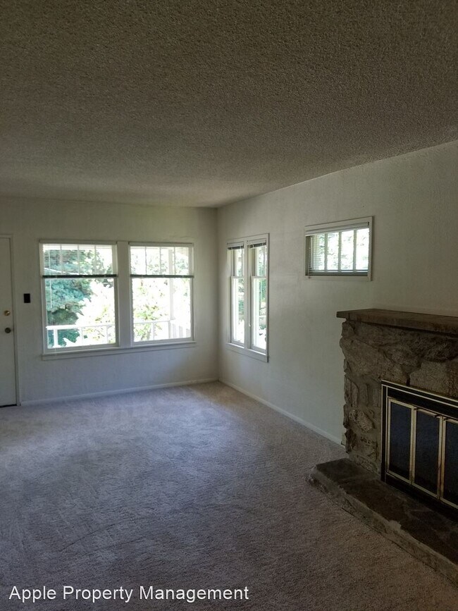 Foto del edificio - 3 br, 2 bath House - 2212 North 46th - 1