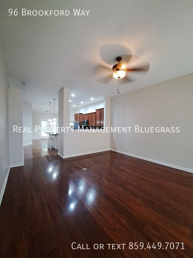 Foto del edificio - 96 Brookford Way