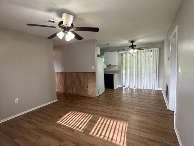 Foto del edificio - 1014 Park Manor Dr