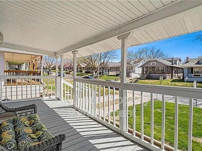 Foto del edificio - 46 W 74th St