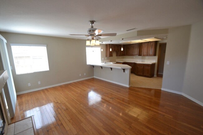 Foto del edificio - 39842 Western Jay Way