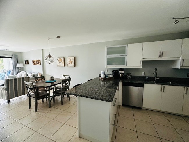 Foto del edificio - 10 Lemoyne Ave