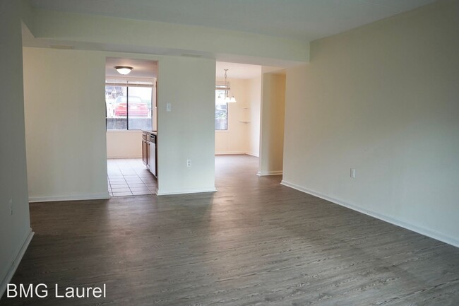 Foto del edificio - 3 br, 2 bath House - 5251 W Running Brook ...