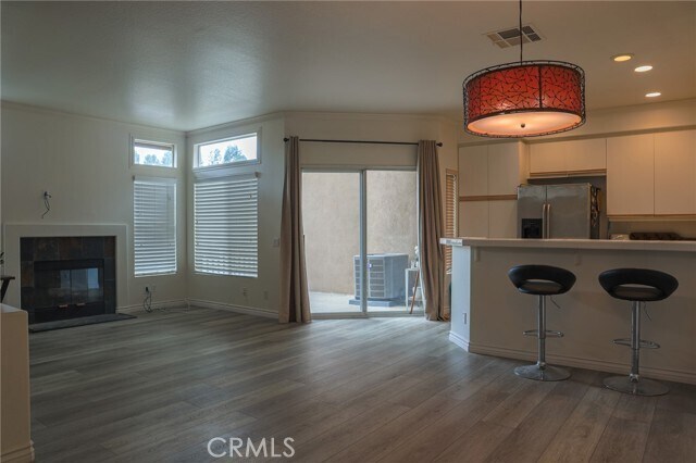 Building Photo - 1356 S Country Glen Way