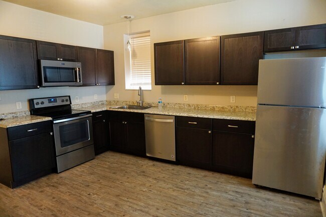 Foto del edificio - 3460 Giles Ave