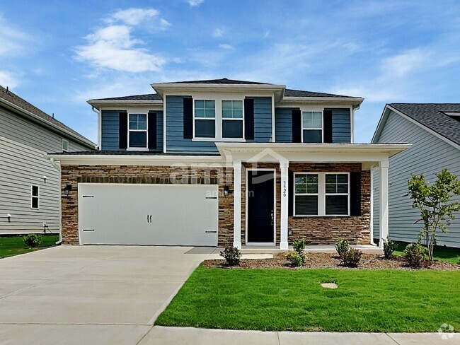 Building Photo - 3520 Lincoln Hts Ln