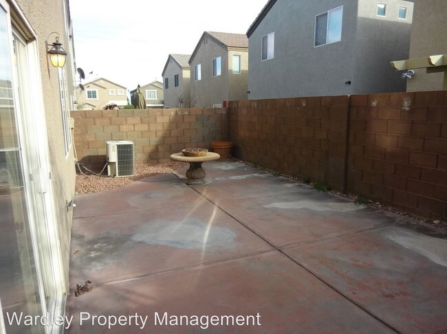 Building Photo - 9735 Clifford Walk Ave