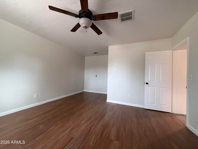 Building Photo - 3822 W Yucca St