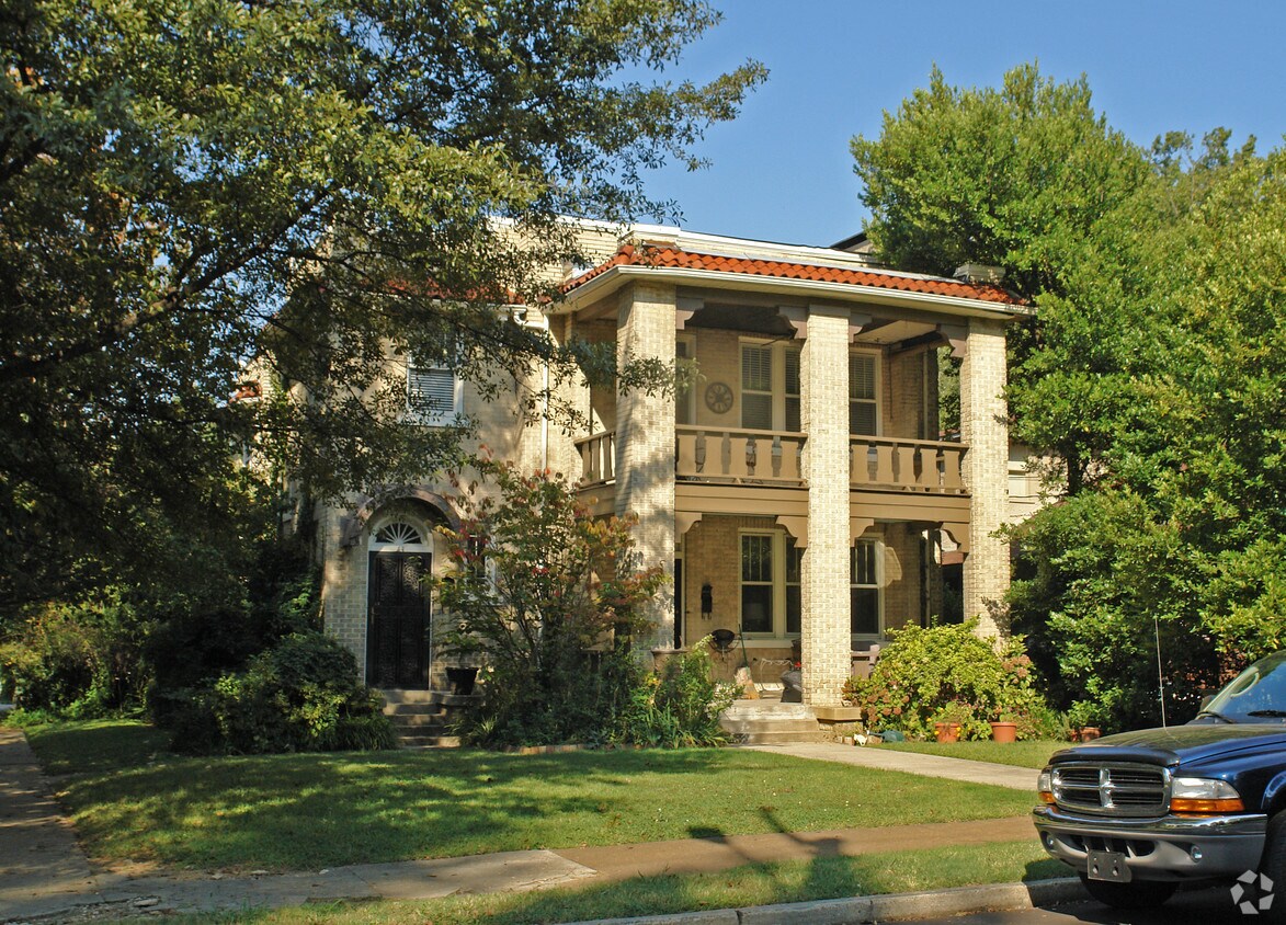 Primary Photo - 43-45 N Cox St