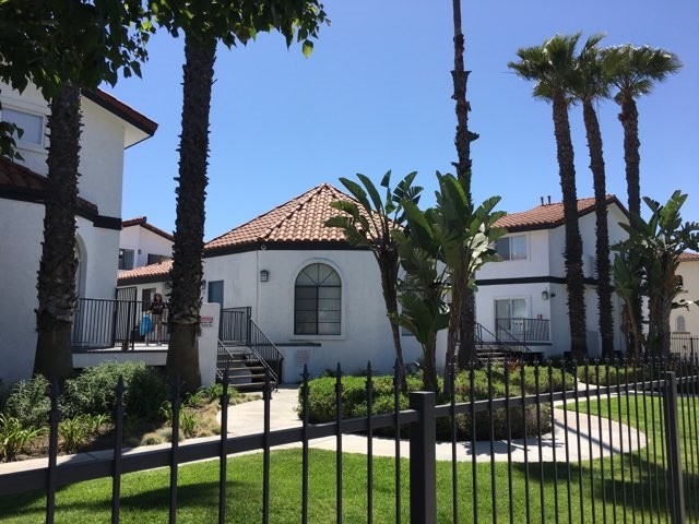 Calabria Apartments Anaheim