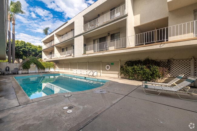 Pool - 2700 and 2704 Aviation Blvd.