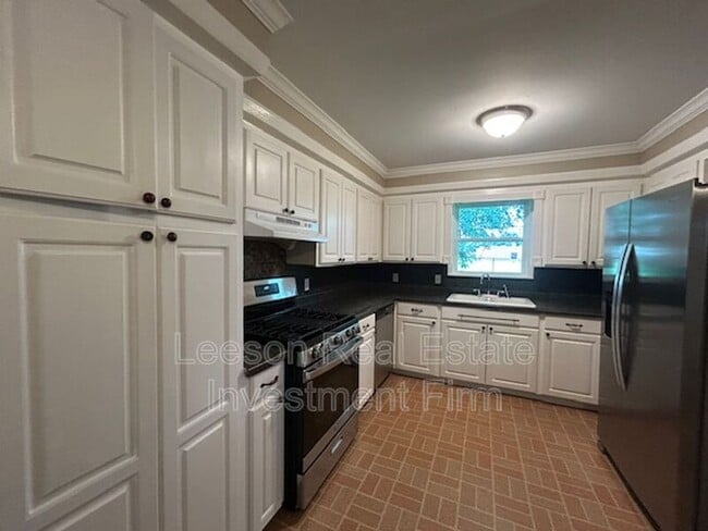 Foto del edificio - 2038 Lovers Ln