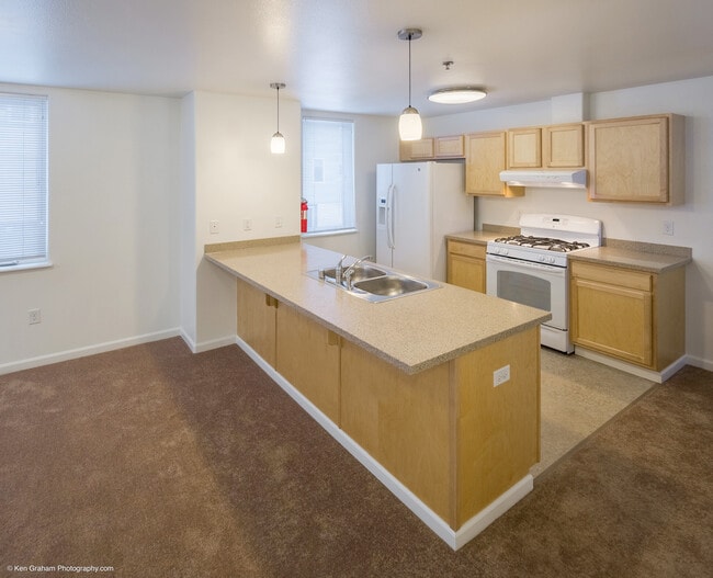Photo - 2013 Salmonberry Pl Townhome