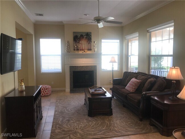 Building Photo - 15362 Scrub Jay Ln
