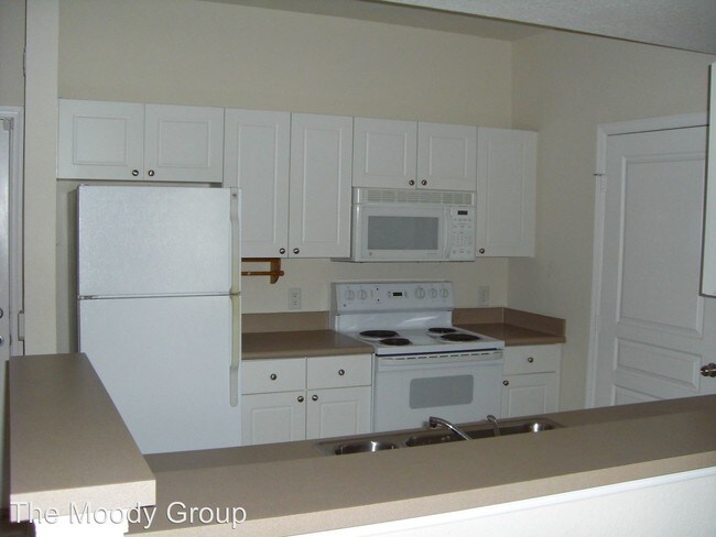 Building Photo - 9316 Crescent Loop Cir