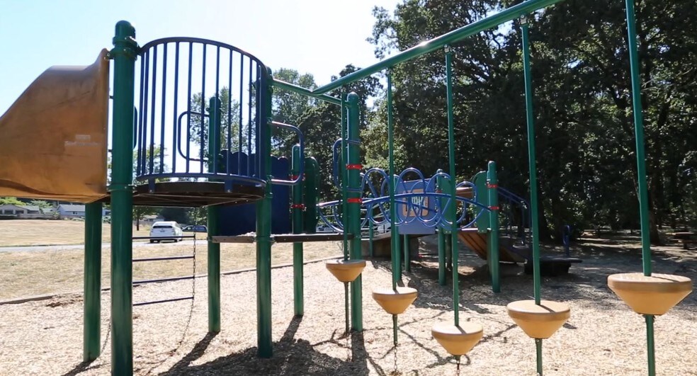 Is South Gateway a Good Place To Live in Salem? Neighborhood Guide by