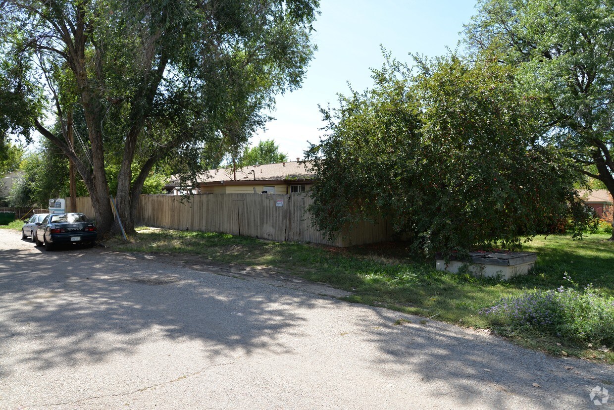 Building Photo - 10252 W 59th Ave