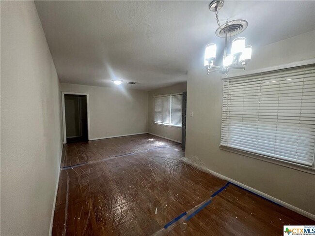 Foto del edificio - 1913 S 41st St