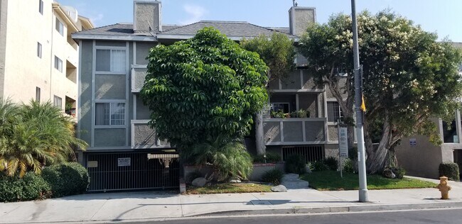 Front of Building - 3530 Hughes Ave