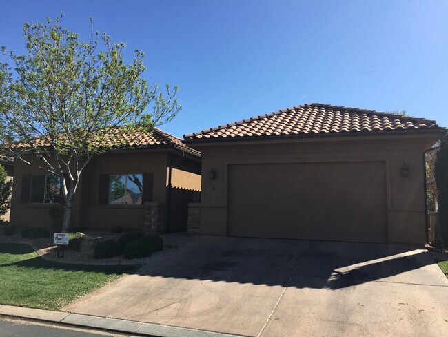 Building Photo - PRICE REDUCED!!  Boulder Springs Villas- N...