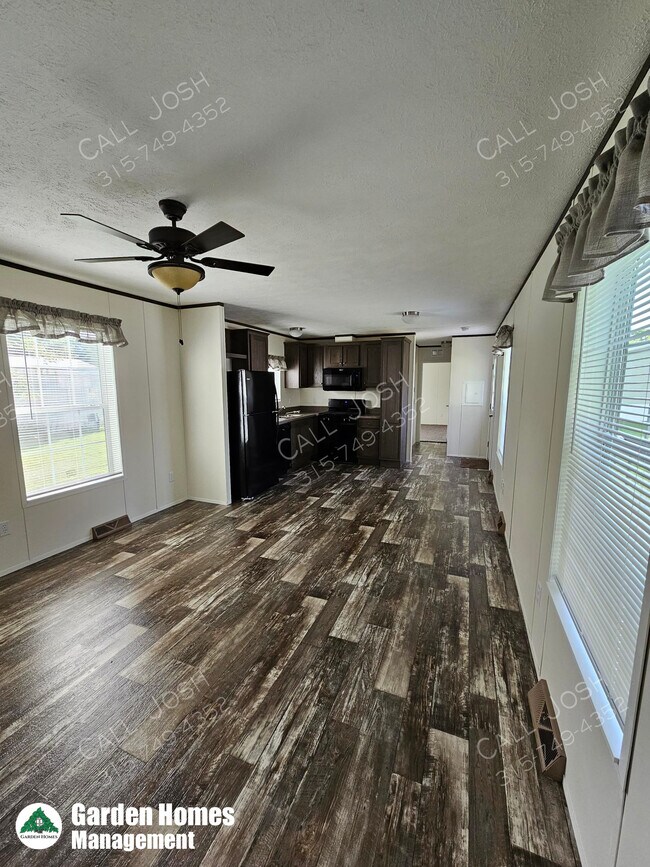 Building Photo - 44 Bramblewood Rd