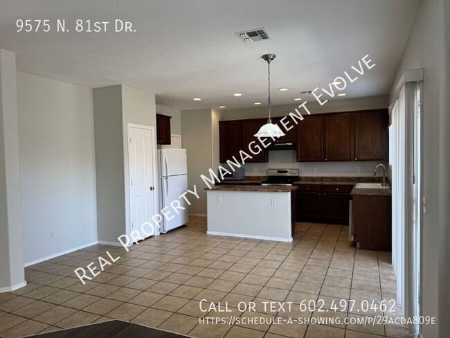 Foto del edificio - 9575 N 81st Dr